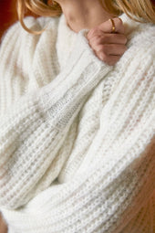Pull Envoutant Blanc Innocent