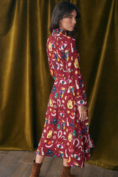 Robe Victoria Soi x Leona Rose