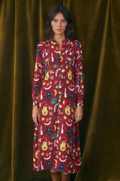 Robe Victoria Soi x Leona Rose