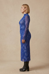 Robe Alluria Bois Dormant sur Lou, mannequin taille 42 #taille Lou porte une taille 42