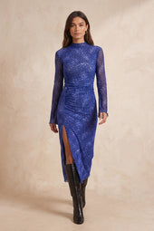 Robe Alluria Bois Dormant sur Olivia, mannequin taille 36 #taille Olivia porte une taille 36