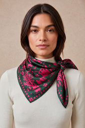 Foulard en Soie Chalet