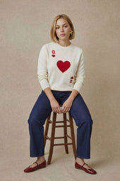 Pull Dame de Cœur Blanc sur Lou, mannequin taille 42 #taille Lou porte une taille 42