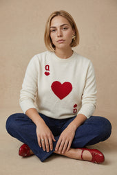 Pull Dame de Cœur Blanc sur Lou, mannequin taille 42 #taille Lou porte une taille 42