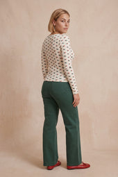 T-shirt Paresseux Fleur des Bois sur Lou, mannequin taille 42 #taille Lou porte une taille 42