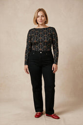 Top Dolly Jardin Brodé sur Lou, mannequin taille 42 #taille Lou porte une taille 42