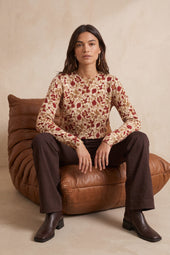 Pull Java Impériale sur Olivia, mannequin taille 36 #taille Olivia porte une taille 36