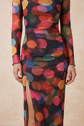 Robe Alluria Midnight sur Olivia, mannequin taille 36 #taille Olivia porte une taille 36