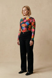 Top Alluria Midnight sur Lou, mannequin taille 42 #taille Lou porte une taille 42