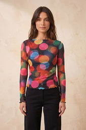 Top Alluria Midnight sur Olivia, mannequin taille 36 #taille Olivia porte une taille 36