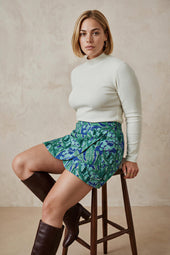 Jupe Divine Myrtille sur Lou, mannequin taille 42 #taille Lou porte une taille 42