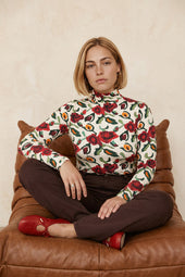 Top Ariana Rose des Neiges sur Lou, mannequin taille 42 #taille Lou porte une taille 42