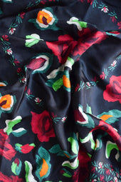 Foulard en soie Rose des Nuits