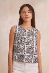 Anasa Fusion Top Blanco y Negro