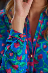Robe Splendide Flying Strawberries Blue