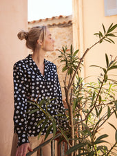 Chemisier en coton col pyjama Black or White